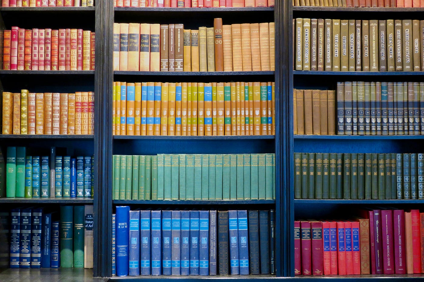 How to Read More Books: 7 Habits of Avid Readers